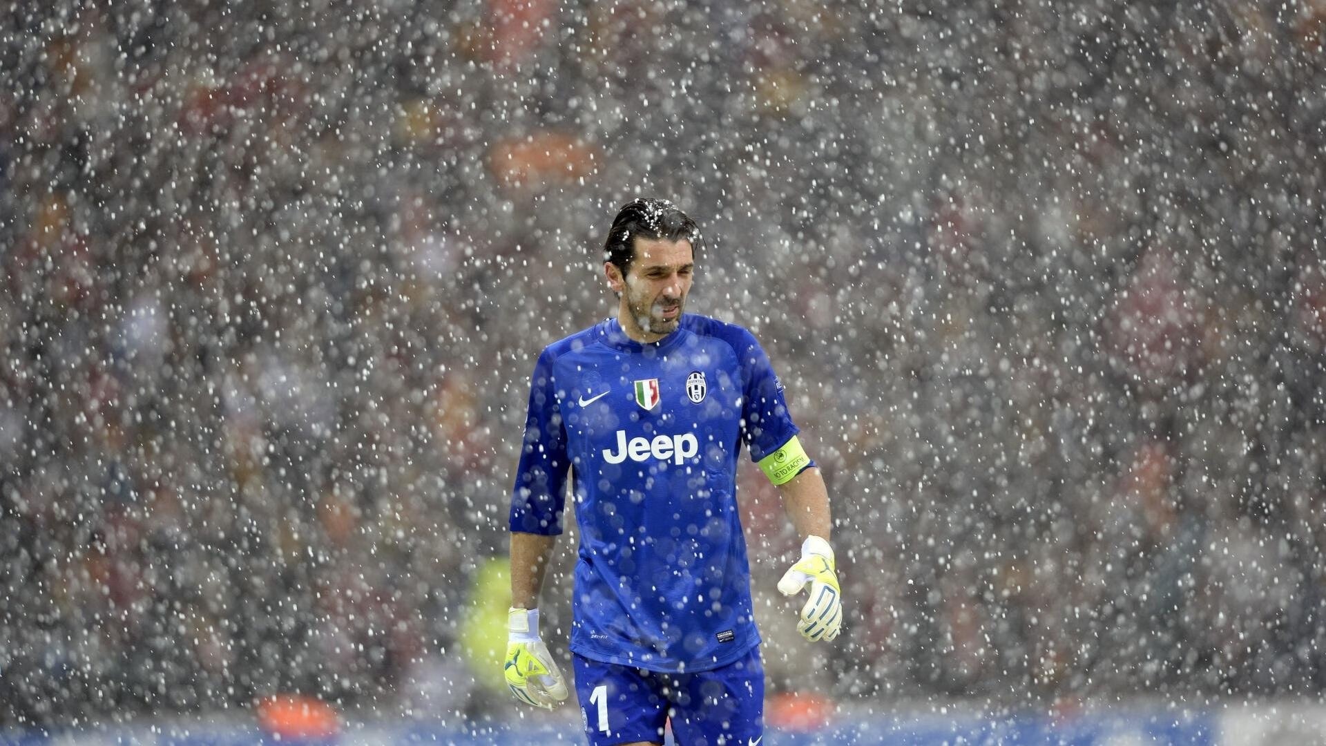 纳达尔关键破发点力克德约科维奇 晋级法网半决赛